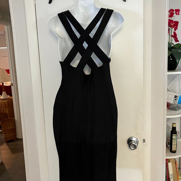 Decked Out Dresses & Skirts - Clever "Little Black Dress" with Cross Straps on Back Size M